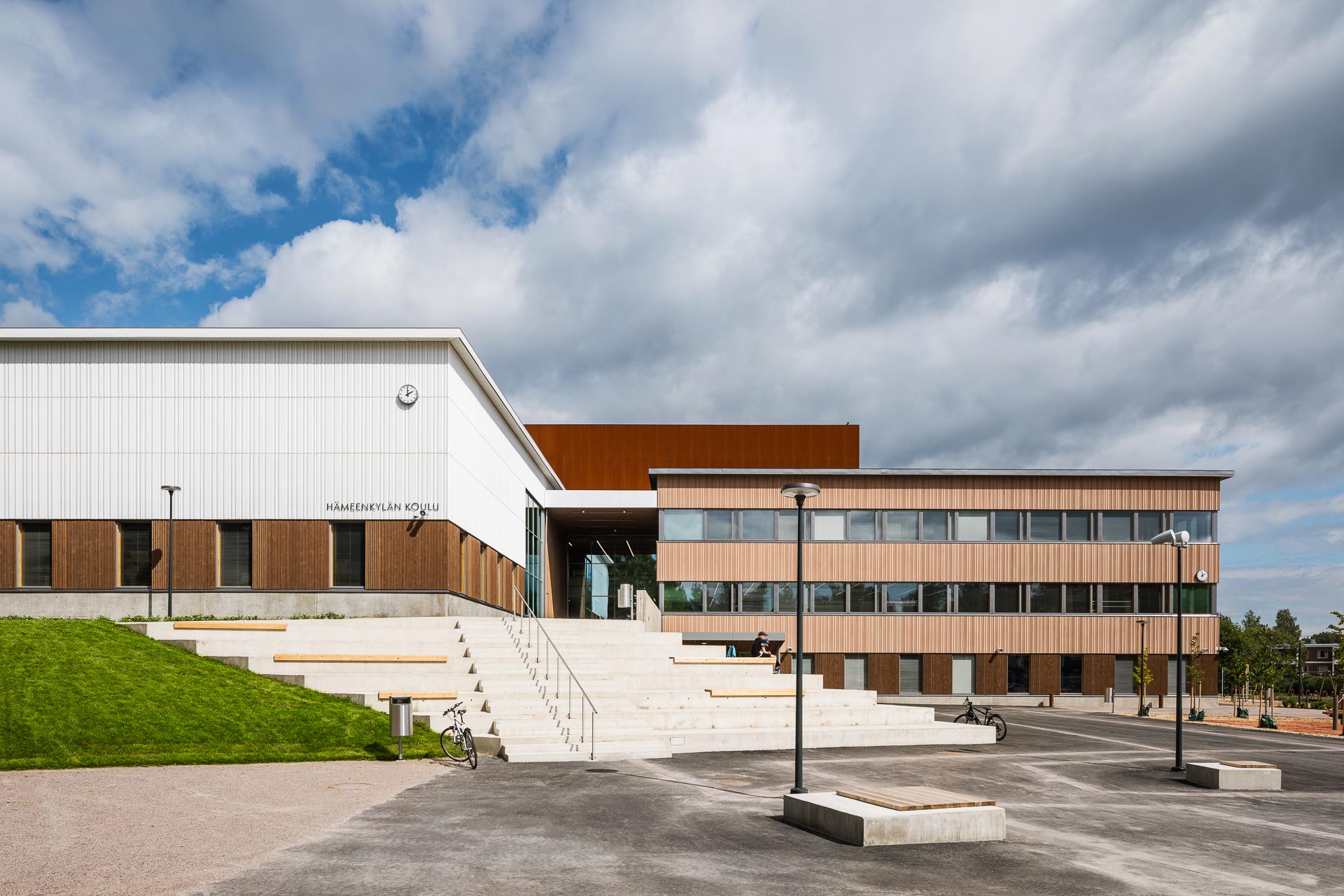 Hämeenkylä school